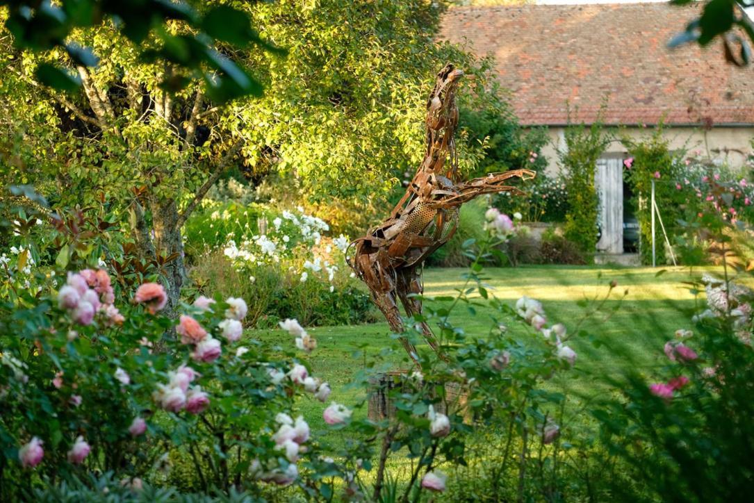 Bed and Breakfast Les Jardins Des Soussilanges Céron Exterior foto
